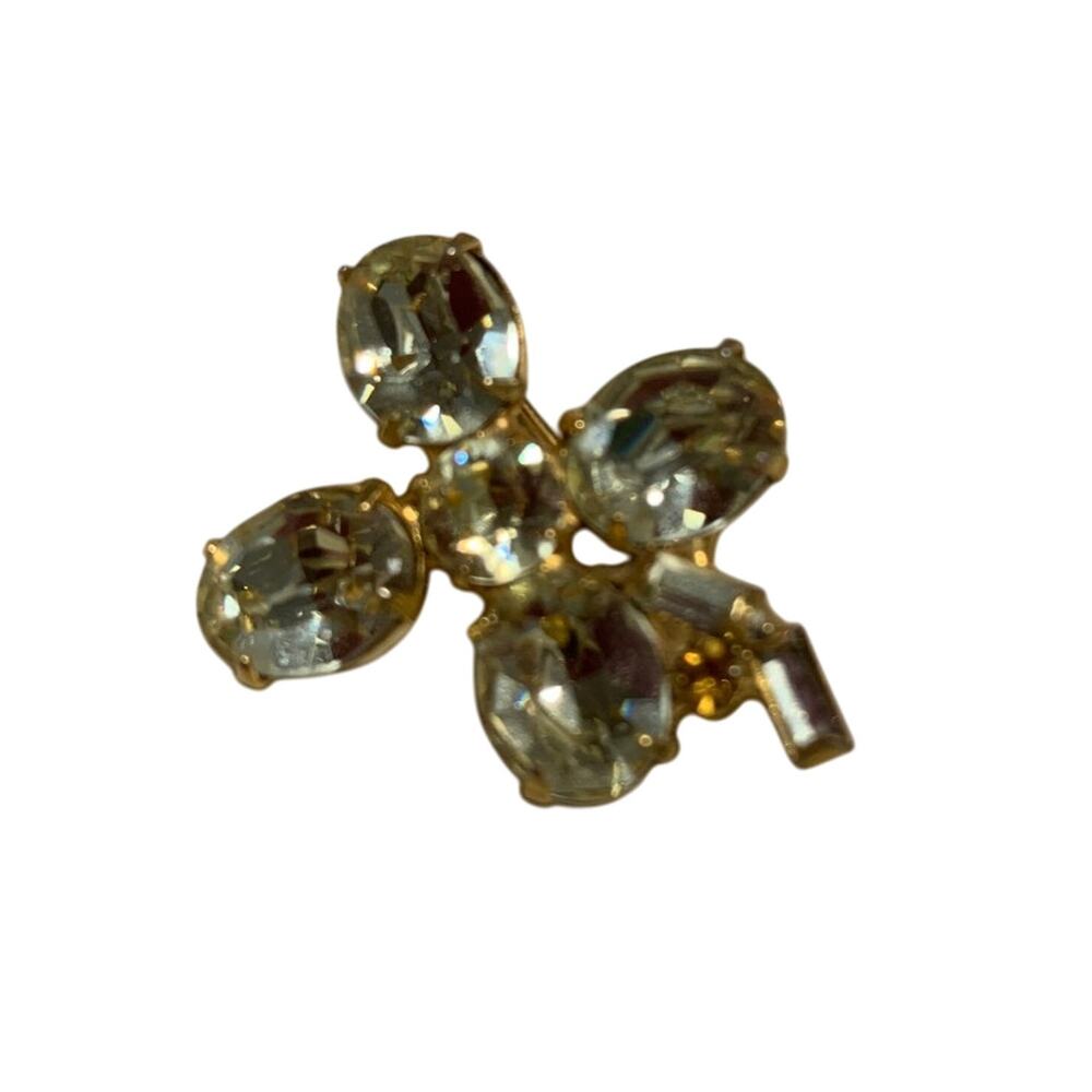Vintage Weissco Green Flower Brooch